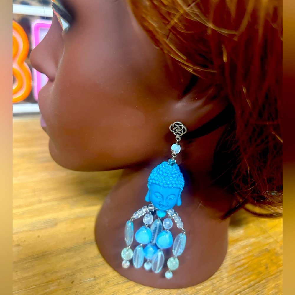 Buddha earrings 🦋